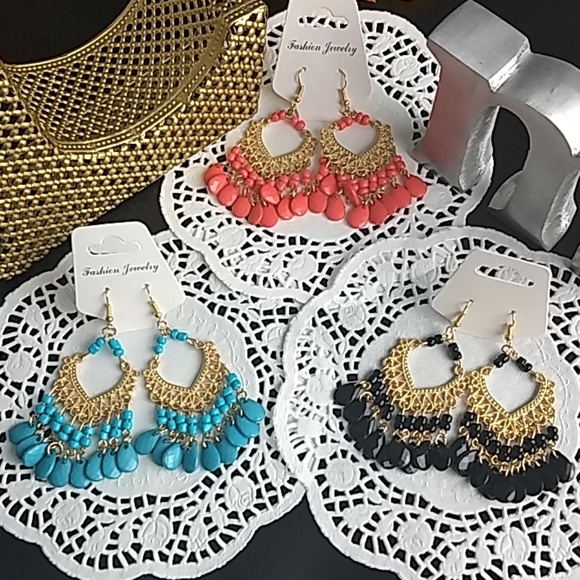 Jewelry - Beaded dangle alloy frame earrings